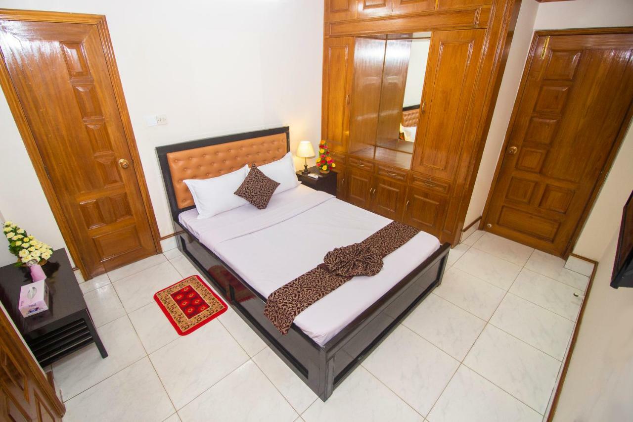 Hotel Suite Palace Dhaka Exteriör bild